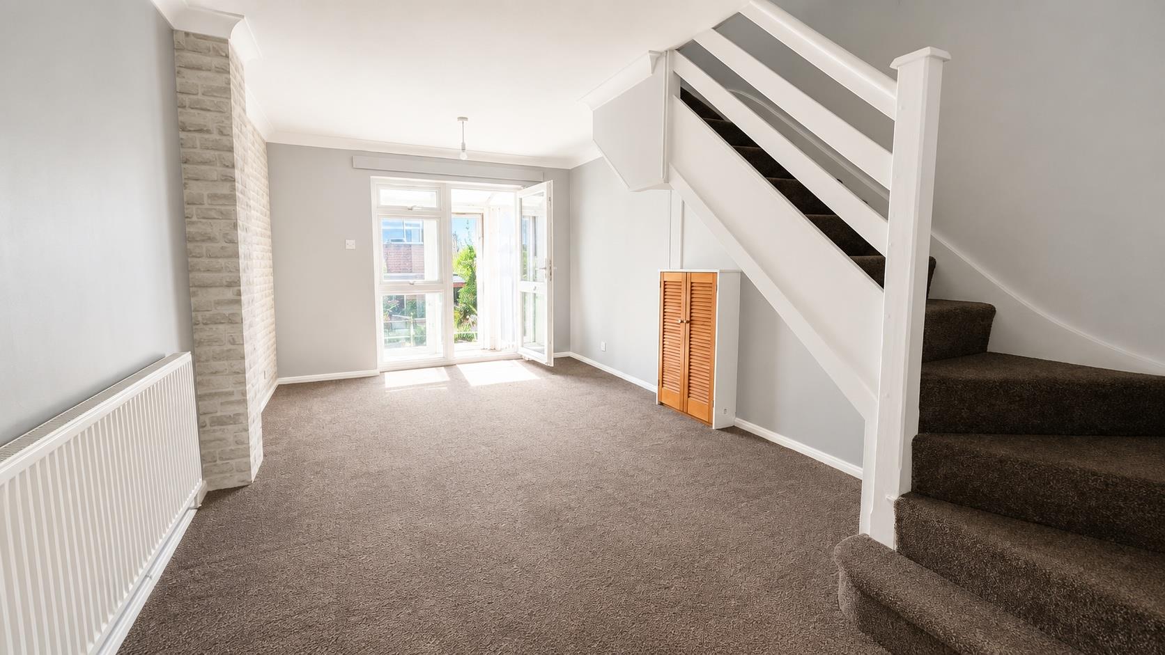 2 bed property in Cromer Walk, Hastings